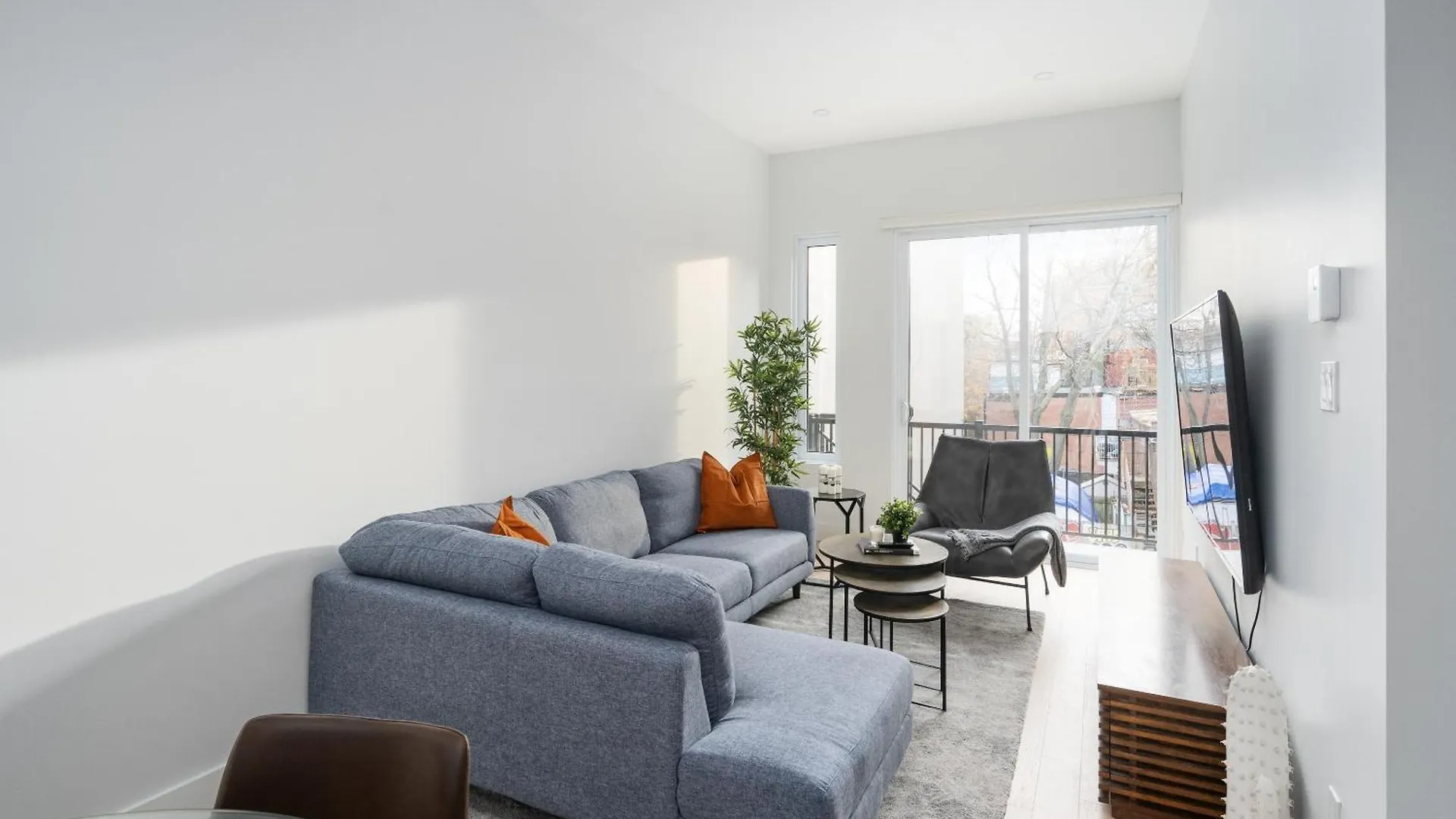 Bakan - The S&D Hotel Montreal Apartment